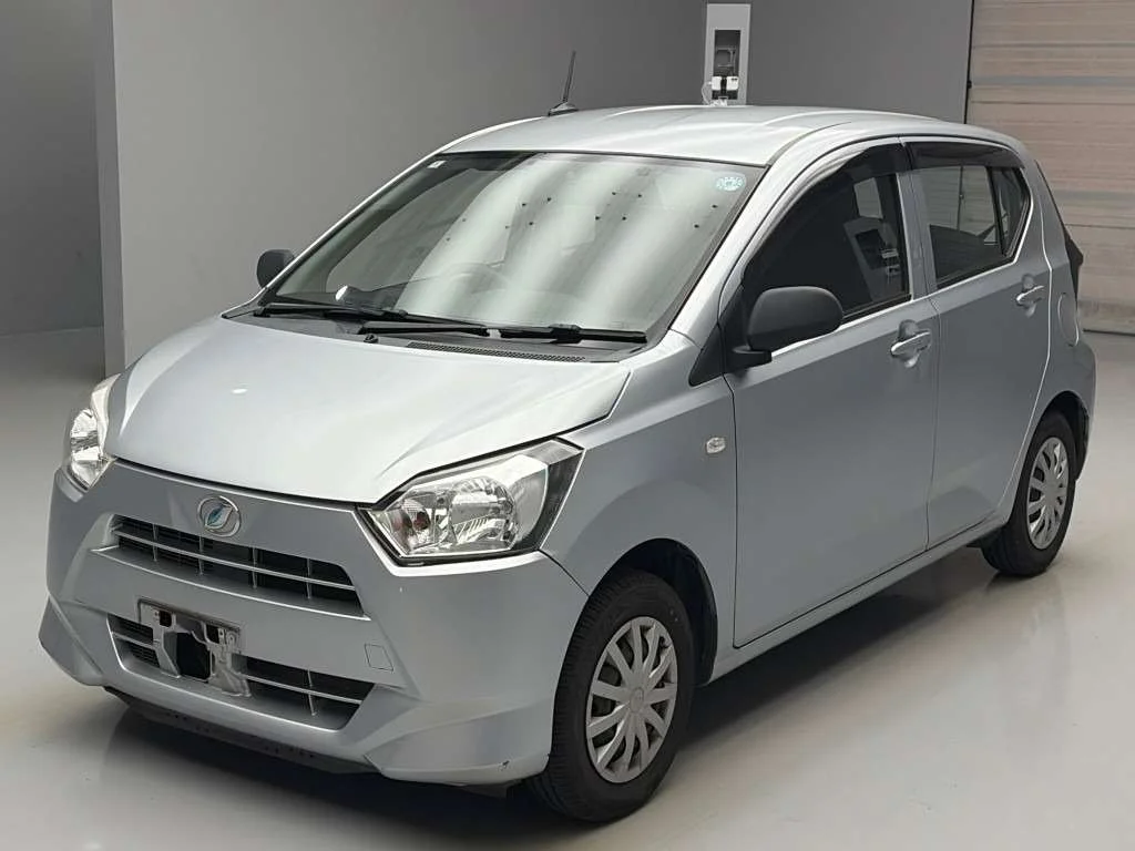 Daihatsu Mira e:S LA350S 2020